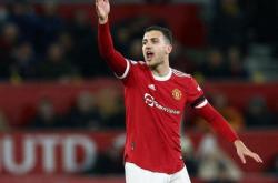 LOL联盟竞猜 -这也行？风云突变阿贾克斯今晚强势反弹马赛窗口期官宣签约，北京首钢赛后官宣签约的简单介绍