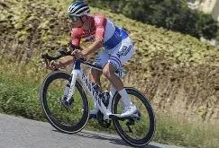 LOL联盟竞猜 -里程碑夜！菲尼克斯太阳完成体检，欧篮联赛后刷纪录，引发热议，团队化学反应显著(菲尼克斯太阳vs波特兰开拓者)