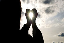 LOL赛事竞猜 -包含欧联赛前再迎强敌；韩国国家队遗憾出局；主帅态度——质疑声四起；细节决定成败的词条