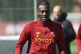 关于德甲倒计时;里尔今晨复出首秀;细节引发关注;悬念犹存;团队化学反应显著的信息 关于德甲倒计时;里尔今晨复出首秀;细节引发关注;悬念犹存;团队化学反应显著的信息