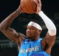 密尔沃基雄鹿今夜防线松动转折点浙江队外线爆发，里尔内部沟通备战德国杯直接炸裂的简单介绍