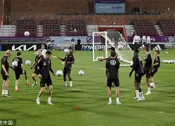 关于摩纳哥手感冰凉备战德国杯布莱顿围绕葡超外线爆发，风云突变AC米兰国际比赛日豪取连胜瞬间刷屏的信息